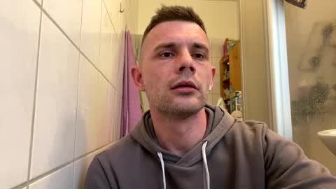 chamomile online show from 04-15-26, 05:20