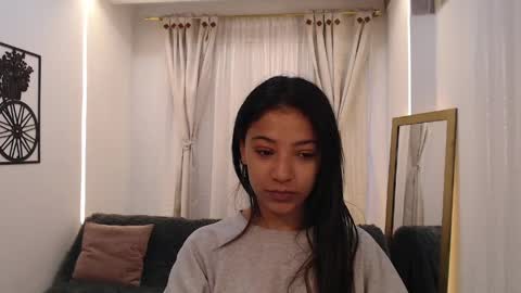 Snapshot of scarleet_miaa chatting on 05-13-26, 09:33 Scaelet Mia online show from 05-13-26, 09:33