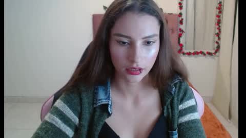 scarlet118082 online show from 05-18-26, 03:18