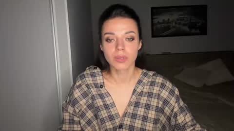 Sophie online show from 06-11-26, 07:06