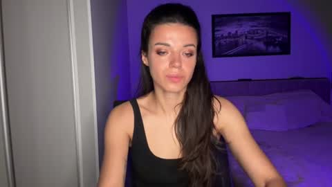 Sophie online show from 07-08-26, 07:35