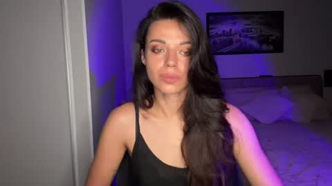Sophie online show from 07-16-26, 07:36