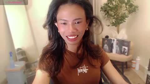 Snapshot of scarlet_kisses chatting on 07-18-26, 12:31 Scarlet online show from 07-18-26, 12:31