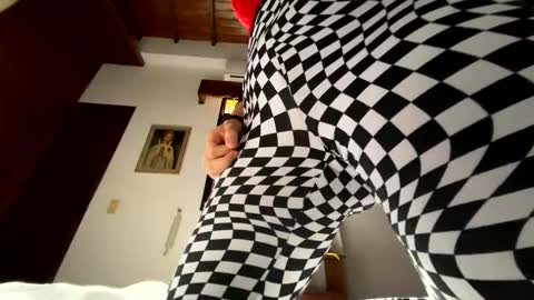 scarlet whisper online show from 03-18-26, 08:34