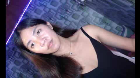 scarlet_xx69 online show from 10-15-25, 06:52