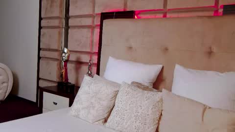 Snapshot of scarletclarkk chatting on 05-06-26, 05:14 Maia online show from 05-06-26, 05:14