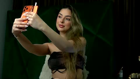 Scarlet online show from 03-05-26, 11:56