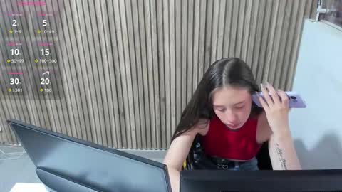 Scarlett online show from 03-15-26, 05:19