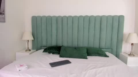 scarlett__noir online show from 04-19-26, 07:38