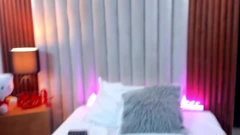 Snapshot of scarlett_evans4 chatting on 04-15-26, 12:56 Scarlett online show from 04-15-26, 12:56