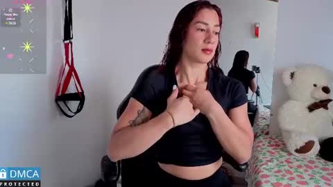 Snapshot of scarlett_fire5 chatting on 07-14-26, 05:18 scarlett_fire5 online show from 07-14-26, 05:18
