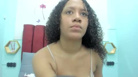 Snapshot of scarlett_fox20 chatting on 11-01-25, 12:51 scarlett_fox20 online show from 11-01-25, 12:51