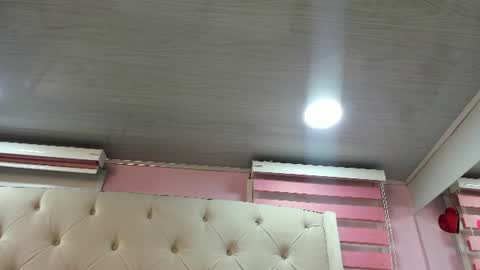 Snapshot of scarlett_leblanc_ chatting on 06-25-26, 11:26 scarlett_leblanc_ online show from 06-25-26, 11:26