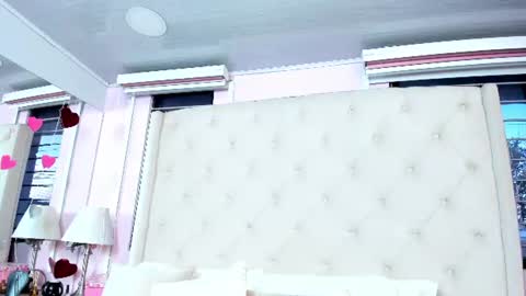 Snapshot of scarlett_leblanc_ chatting on 07-10-26, 11:46 scarlett_leblanc_ online show from 07-10-26, 11:46
