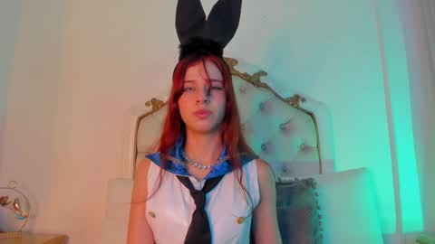Snapshot of scarlett_smith_3 chatting on 04-11-26, 03:44 scarlett smith 3 online show from 04-11-26, 03:44