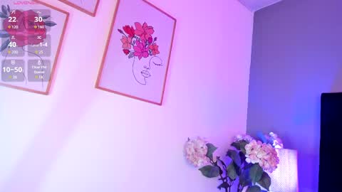 Scarlett online show from 04-11-26, 07:45