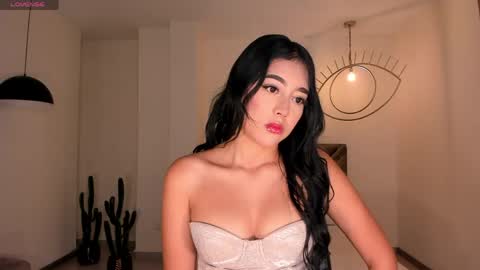 Sacrlett Blaze online show from 05-15-26, 12:01