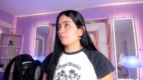 Snapshot of scarlette_15 chatting on 06-19-26, 03:11 Scarlette online show from 06-19-26, 03:11