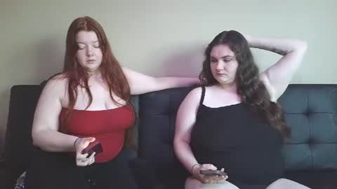 Snapshot of scarletttsinner chatting on 07-14-26, 11:10 scarletttsinner online show from 07-14-26, 11:10