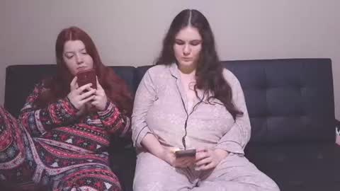 Snapshot of scarletttsinner chatting on 07-23-26, 01:58 scarletttsinner online show from 07-23-26, 01:58