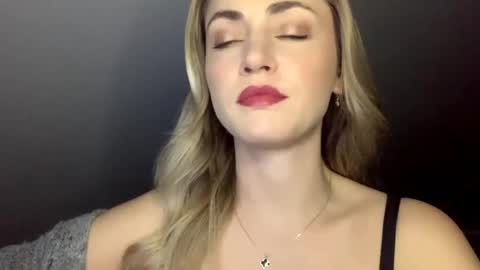 ScarlettxBlonde online show from 05-14-26, 08:26