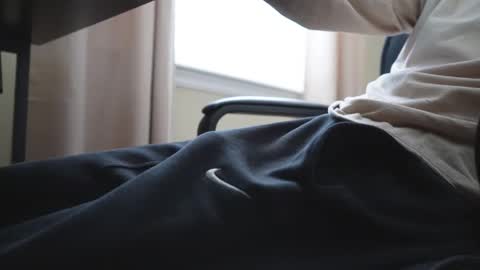 Skinny College Boy online show from 02-05-26, 12:04