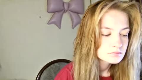 Elsa online show from 06-29-26, 11:43