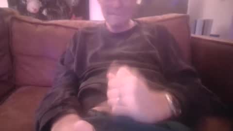 Snapshot of schaakzet chatting on 11-08-25, 03:12 Marcel online show from 11-08-25, 03:12