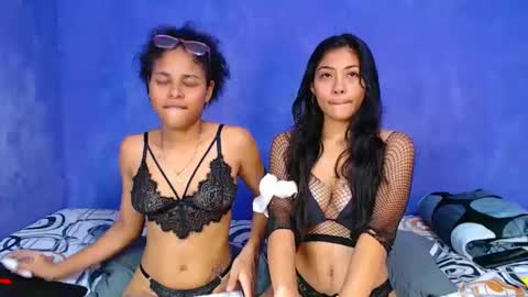 Snapshot of schelldo chatting on 12-31-24, 12:11 schelldo online show from 12-31-24, 12:11