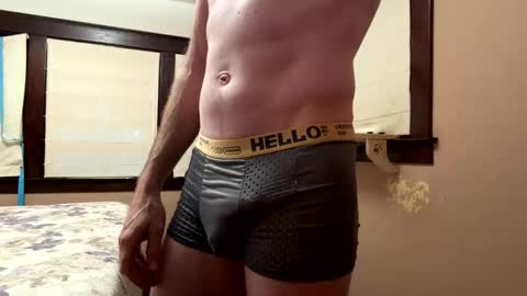 schooldayz online show from 01-08-26, 04:04