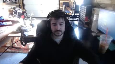 Snapshot of scotchthecat chatting on 12-07-24, 04:03 Sup online show from 12-07-24, 04:03