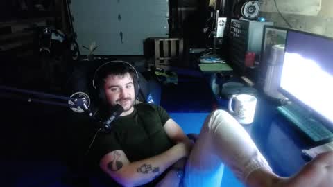 Snapshot of scotchthecat chatting on 12-09-24, 11:34 Sup online show from 12-09-24, 11:34