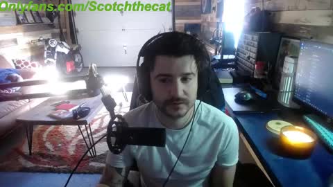 Snapshot of scotchthecat chatting on 12-27-24, 04:21 Sup online show from 12-27-24, 04:21