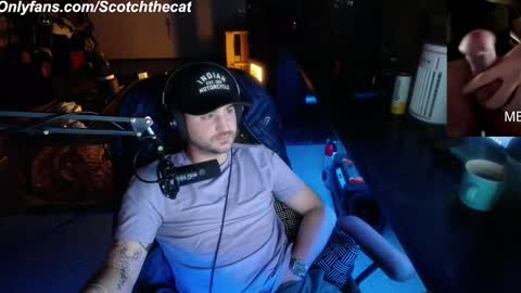 Snapshot of scotchthecat chatting on 01-25-25, 11:54 Sup online show from 01-25-25, 11:54