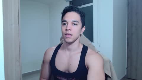 Snapshot of scott_brasher1 chatting on 01-08-25, 10:58 Twitter Scott brasher1 Instagram Camiloestuardo2 online show from 01-08-25, 10:58