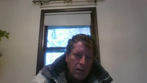 scottpbi52 online show from 02-10-25, 01:01