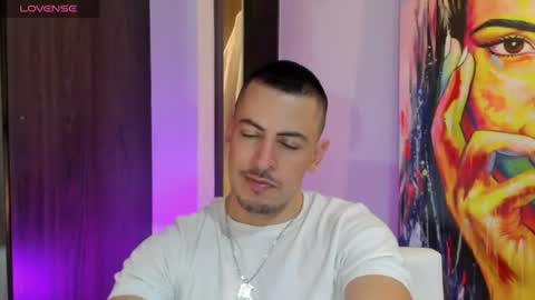 Snapshot of scotty_music chatting on 06-25-26, 12:32 Ricardo online show from 06-25-26, 12:32