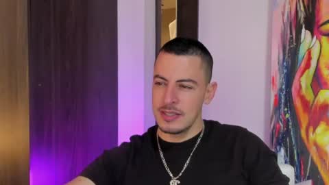 Snapshot of scotty_music chatting on 07-05-26, 01:07 Ricardo online show from 07-05-26, 01:07