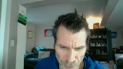 Snapshot of scroach11 chatting on 01-17-25, 04:04 GettOffMyLawn online show from 01-17-25, 04:04