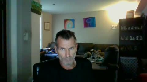 Snapshot of scroach11 chatting on 09-27-25, 05:40 GettOffMyLawn online show from 09-27-25, 05:40