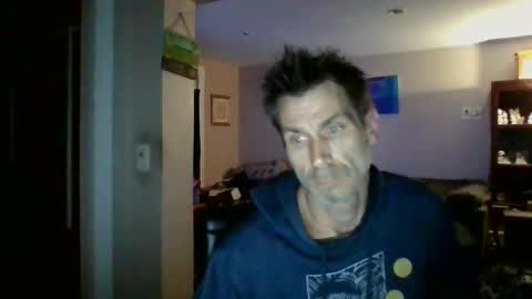 Snapshot of scroach11 chatting on 04-26-26, 02:31 GettOffMyLawn online show from 04-26-26, 02:31