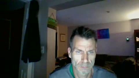 Snapshot of scroach11 chatting on 05-24-26, 03:33 GettOffMyLawn online show from 05-24-26, 03:33