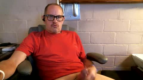 eating pussy  sucking dick online show from 09-28-25, 07:08
