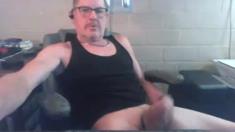 eating pussy  sucking dick online show from 05-21-26, 12:34
