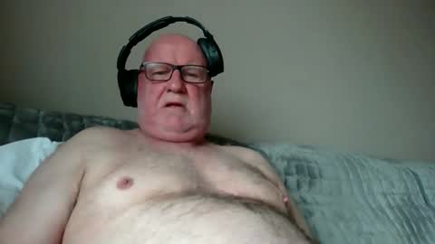 seaman1234 online show from 03-10-26, 06:46