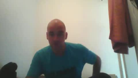 Snapshot of sean20775 chatting on 11-01-25, 03:14 Sean online show from 11-01-25, 03:14