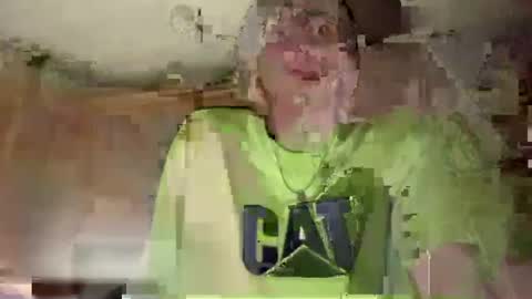 Snapshot of seanbaileybb chatting on 07-19-26, 07:17 forestryy online show from 07-19-26, 07:17