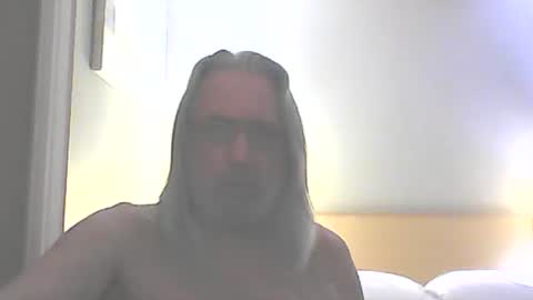 Snapshot of seantheflyer chatting on 02-06-25, 10:00 seantheflyer online show from 02-06-25, 10:00
