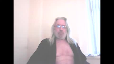 Snapshot of seantheflyer chatting on 02-09-25, 12:52 seantheflyer online show from 02-09-25, 12:52