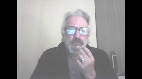 Snapshot of seantheflyer chatting on 09-12-25, 12:55 seantheflyer online show from 09-12-25, 12:55